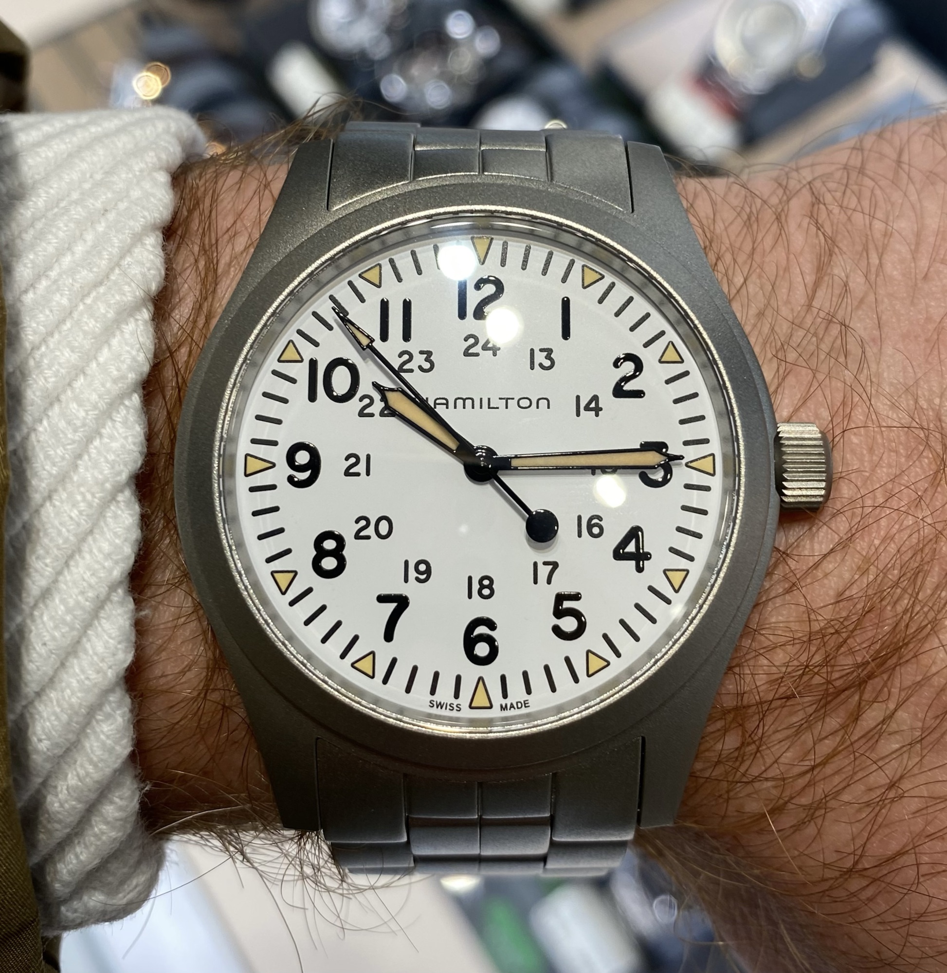 Khaki Field 42mm